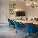 Kasteel Wolfrath Bed & Breakfast