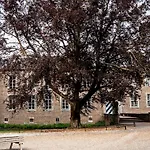 Kasteel Wolfrath Bed & Breakfast