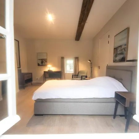 Oda ve Kahvaltı Kasteel Wolfrath B&B