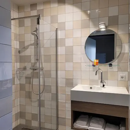 Kasteel Wolfrath B&B 3* Born