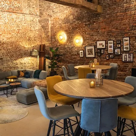 Kasteel Wolfrath B&B Born