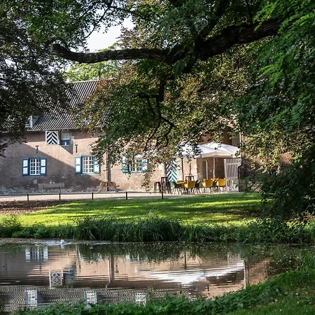 B&B Kasteel Wolfrath Born