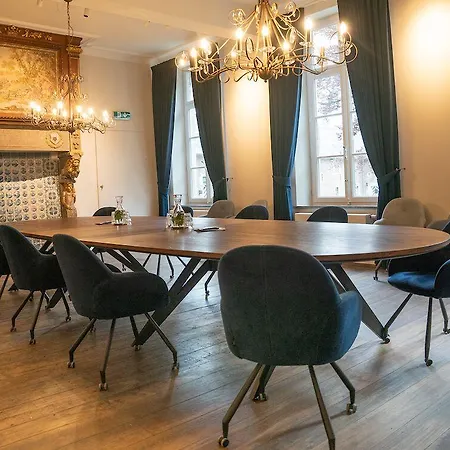 Oda ve Kahvaltı Kasteel Wolfrath B&B