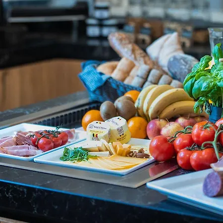 B&B Kasteel Wolfrath 본